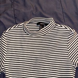 Striped long sleeve crop top